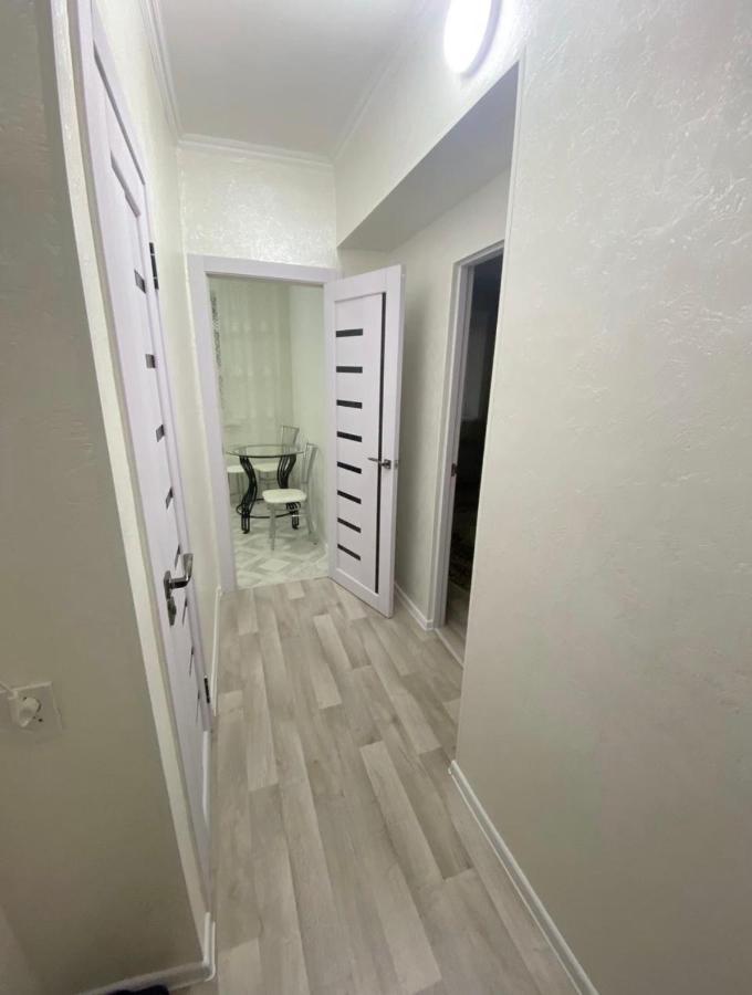 Ахметова 6 7 Leilighet Almaty Eksteriør bilde
