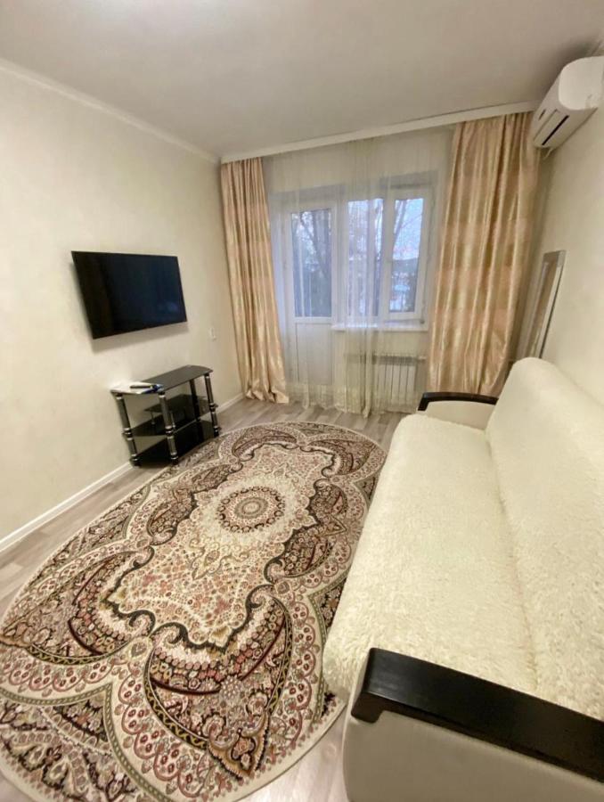 Ахметова 6 7 Leilighet Almaty Eksteriør bilde